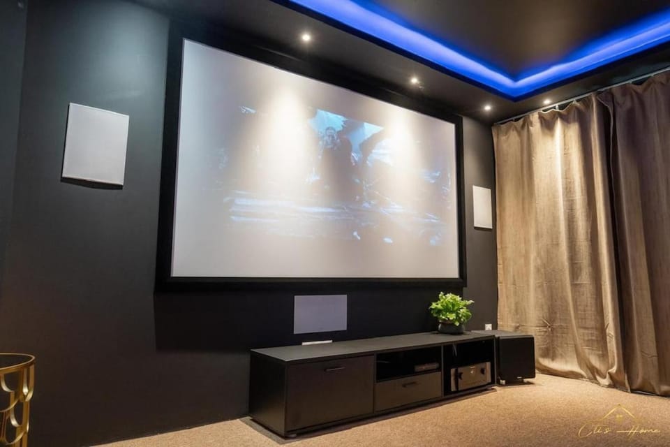 TV and multimedia, Living room