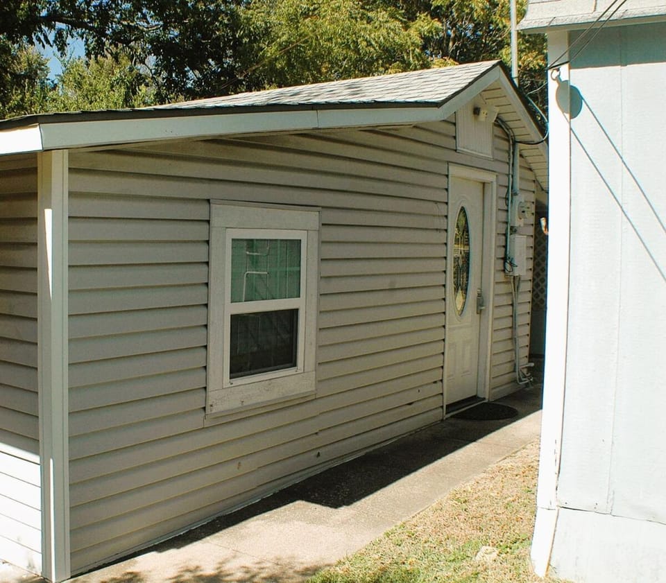 Cozy Texoma Guesthouse House in Sherman