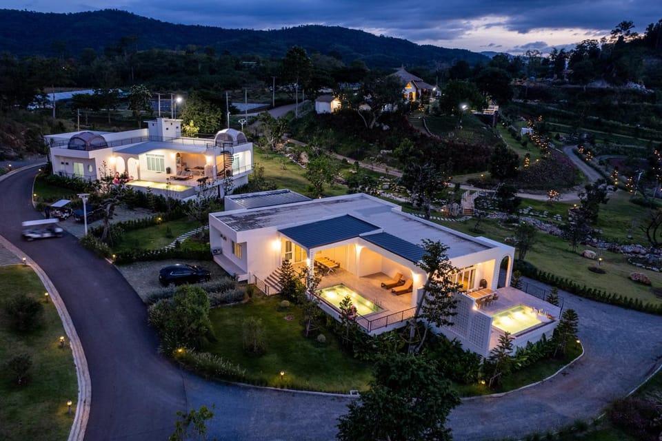 Property building, Natural landscape, Bird's eye view, Location