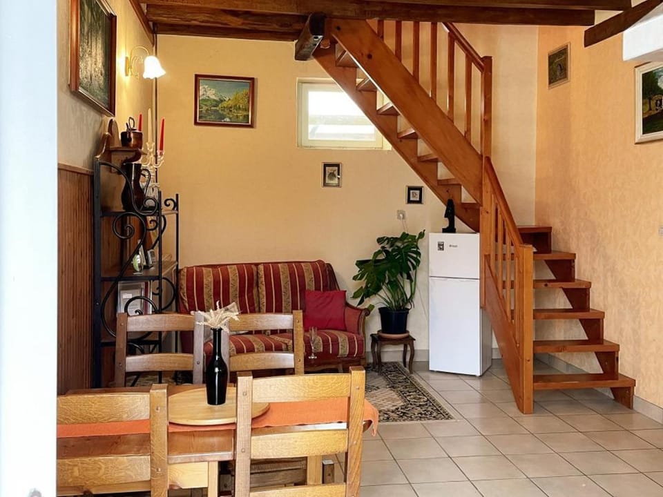 Gîte chaleureux avec sauna, près des châteaux de la Loire - FR-1-491-456 House in Centre-Val de Loire