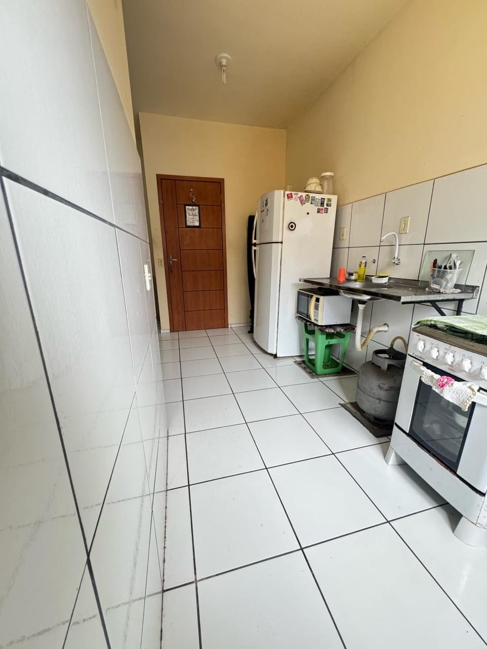Kitchen or kitchenette, oven, stove
