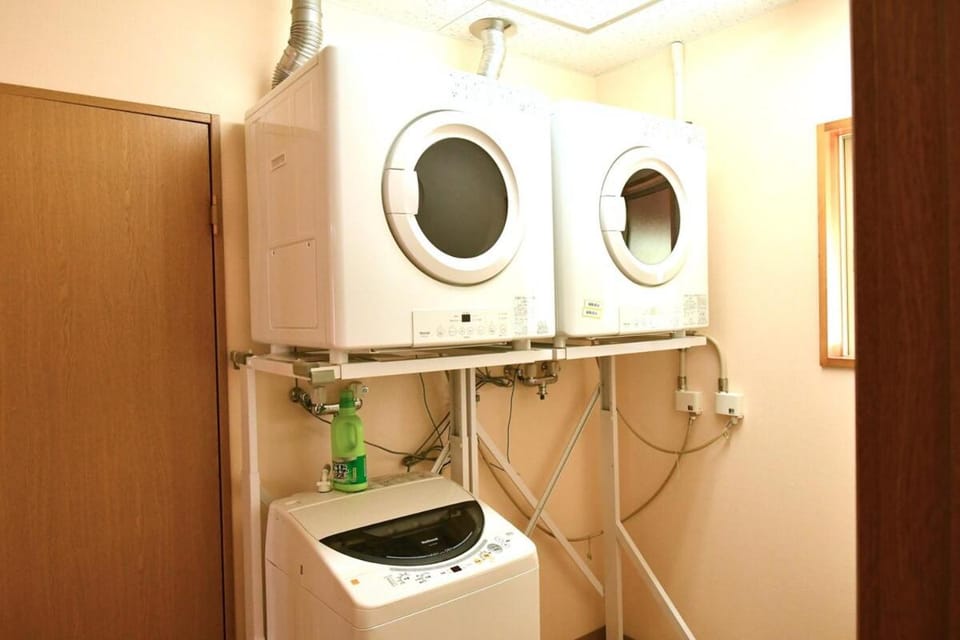 LINDA Guest House -- Great for long term stay with family and friends!Enough Playing Guest House Apartment in Shizuoka Prefecture