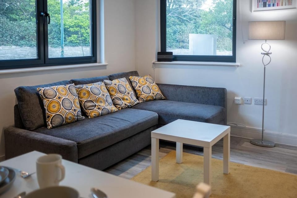 Beachside Bliss Apartment in Bournemouth