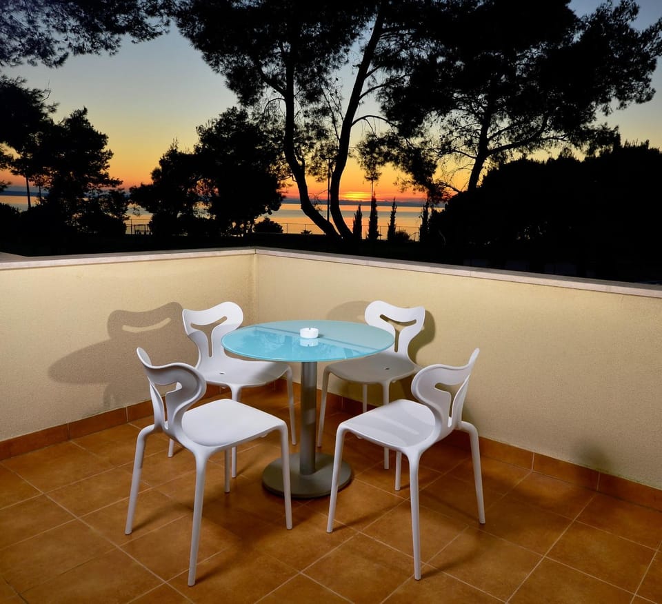 Balcony/Terrace, Balcony/Terrace, On site, Sea view, Sea view