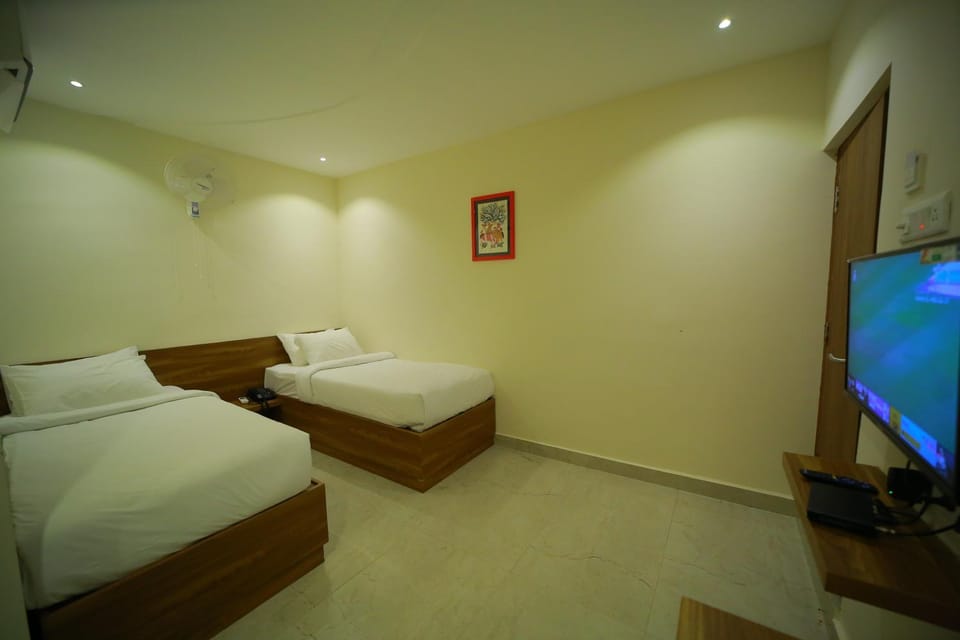 Dhruv Elite and Banquets Hotel in Hyderabad