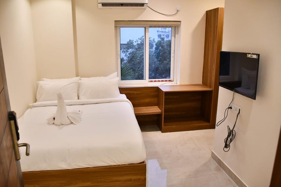 Dhruv Elite and Banquets Hotel in Hyderabad