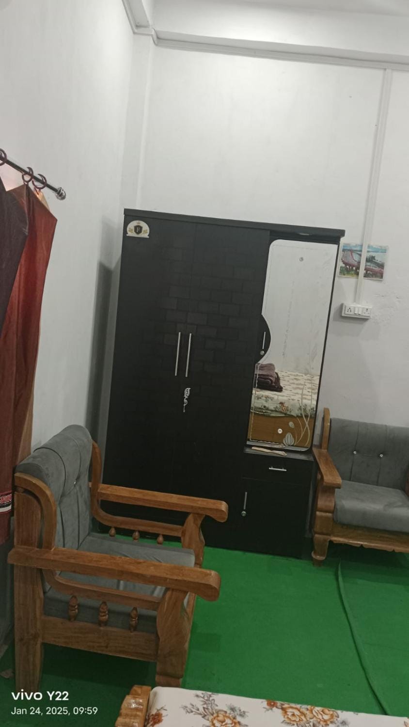 Room Apartment in Uttar Pradesh