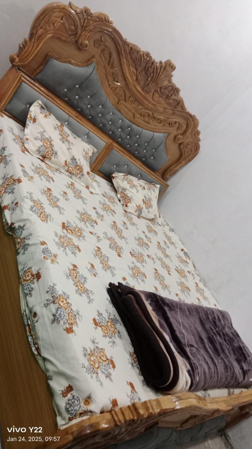 Room Apartment in Uttar Pradesh