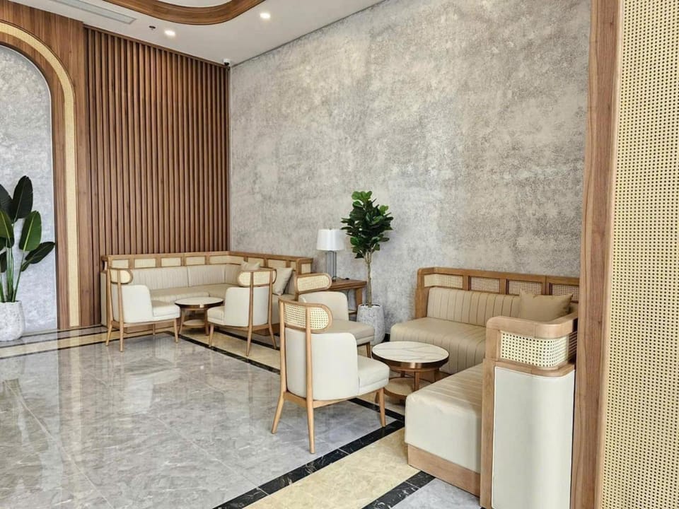 Vinhomes Quận 9 The Berverly 2PN 80M2 căn góc Apartment in Ho Chi Minh City
