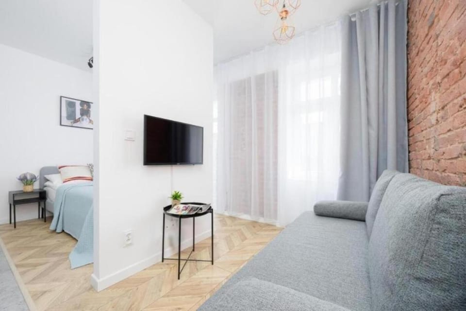 TV and multimedia, Seating area