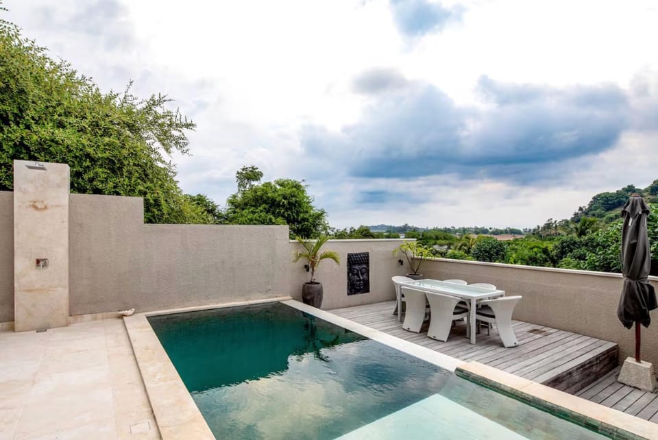 View (from property/room), Balcony/Terrace, Swimming pool