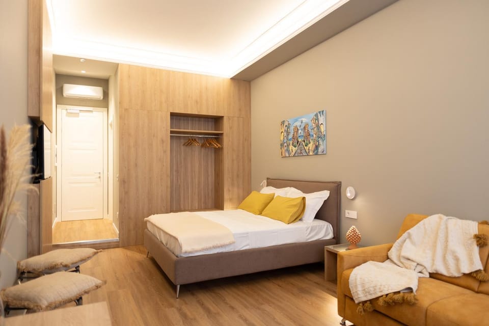 Bed, Photo of the whole room, Bedroom, air conditioner