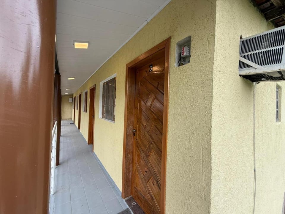 Kit net great price House in São Sebastião
