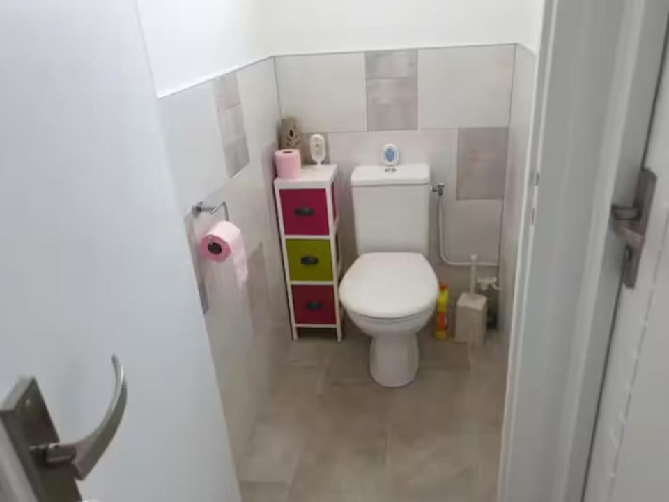 Toilet