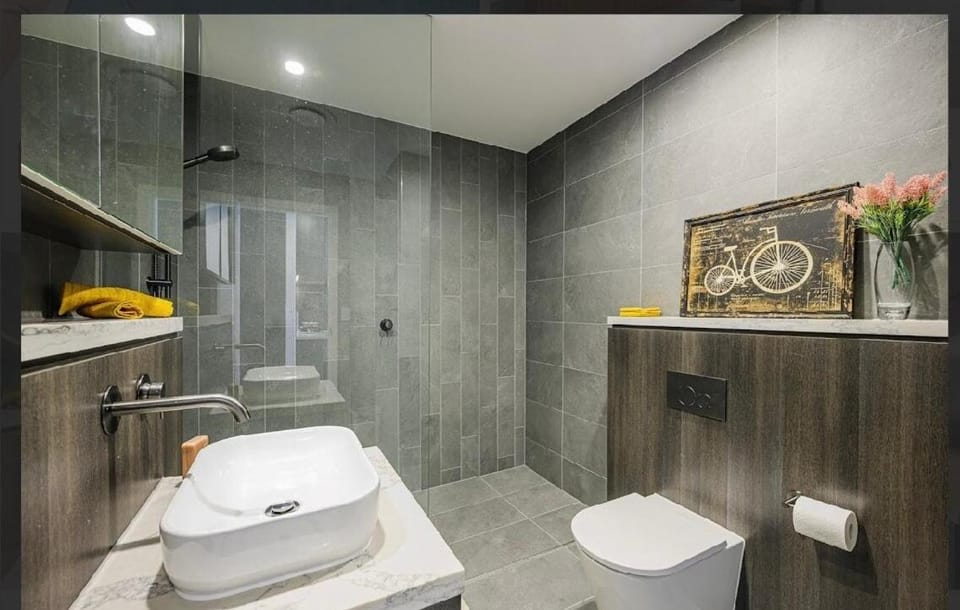 Toilet, Bathroom