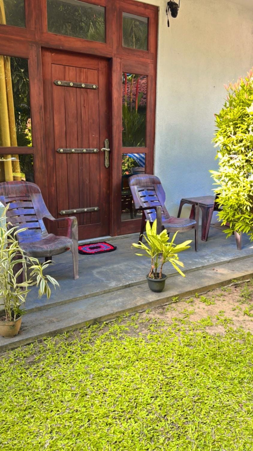 Jimi Villa 99 Bed and Breakfast in Western Province
