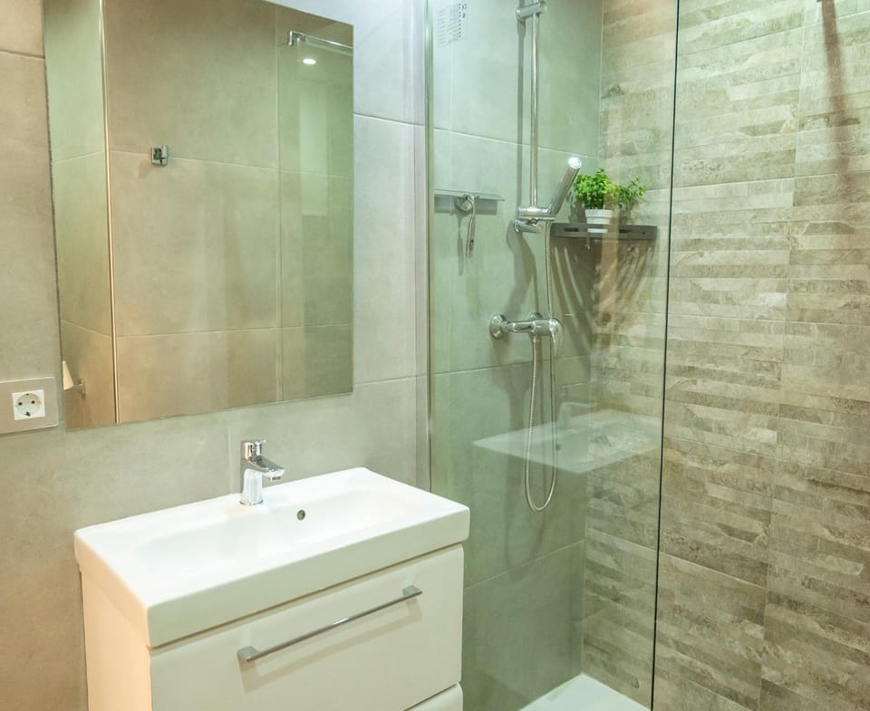 Alameda Beach Centro Apartment in Benidorm