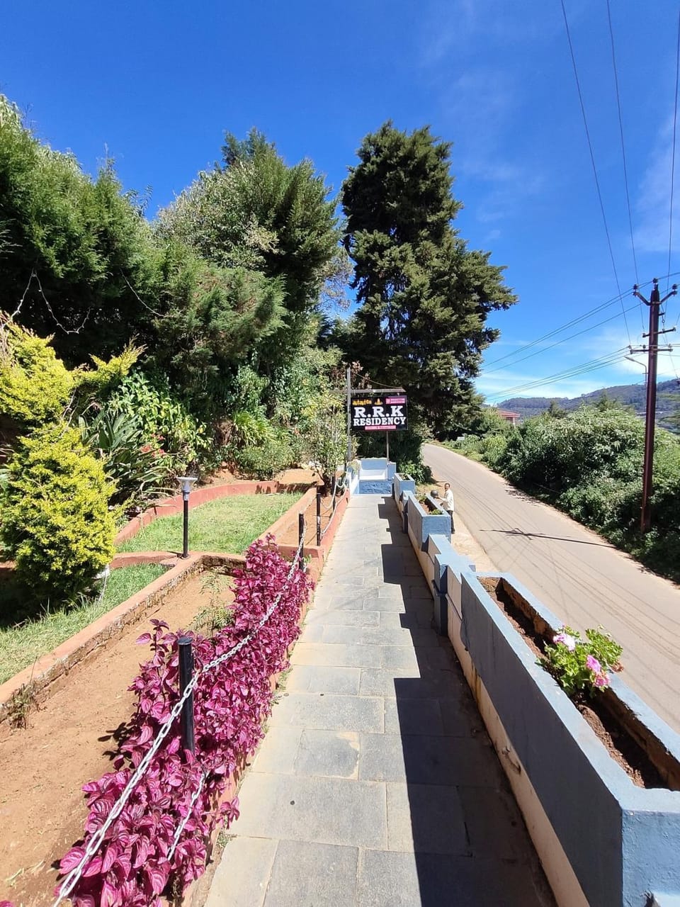 R R K Residency Bed and Breakfast in Ooty