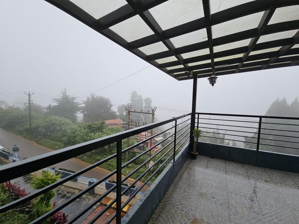 R R K Residency Bed and Breakfast in Ooty