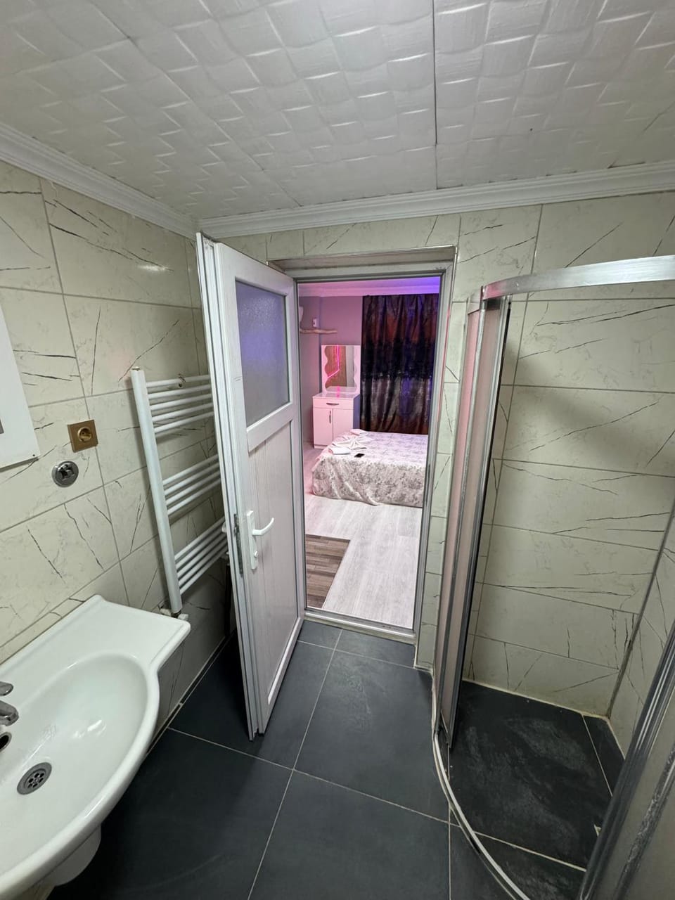 Shower, Bathroom