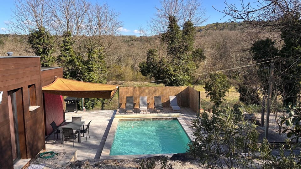 Patio, Swimming pool