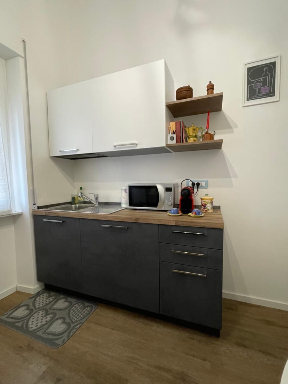 microwave, kitchen, kitchen