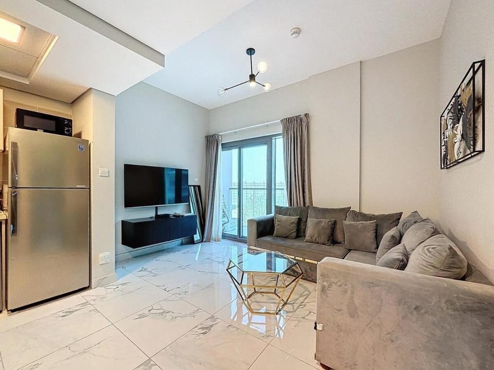 Family friendly 2-bedroom Apartment in Dubai