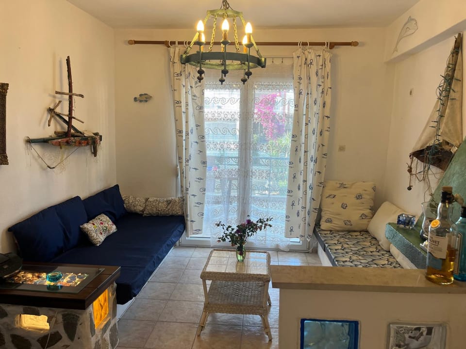 Pefkoxori Maisonette 250m from the sea with garden and parking Apartment in Halkidiki