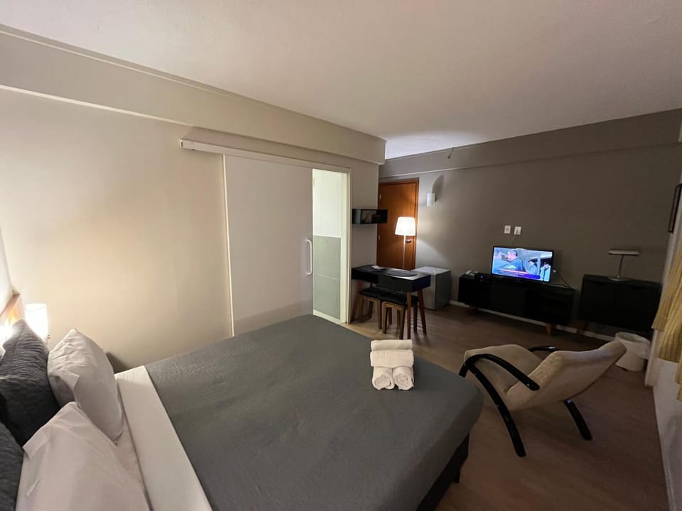 Flat Hotel Ibira Vila Mariana Borges Lagoa Com Garagem 915 Apartment in Sao Paulo City