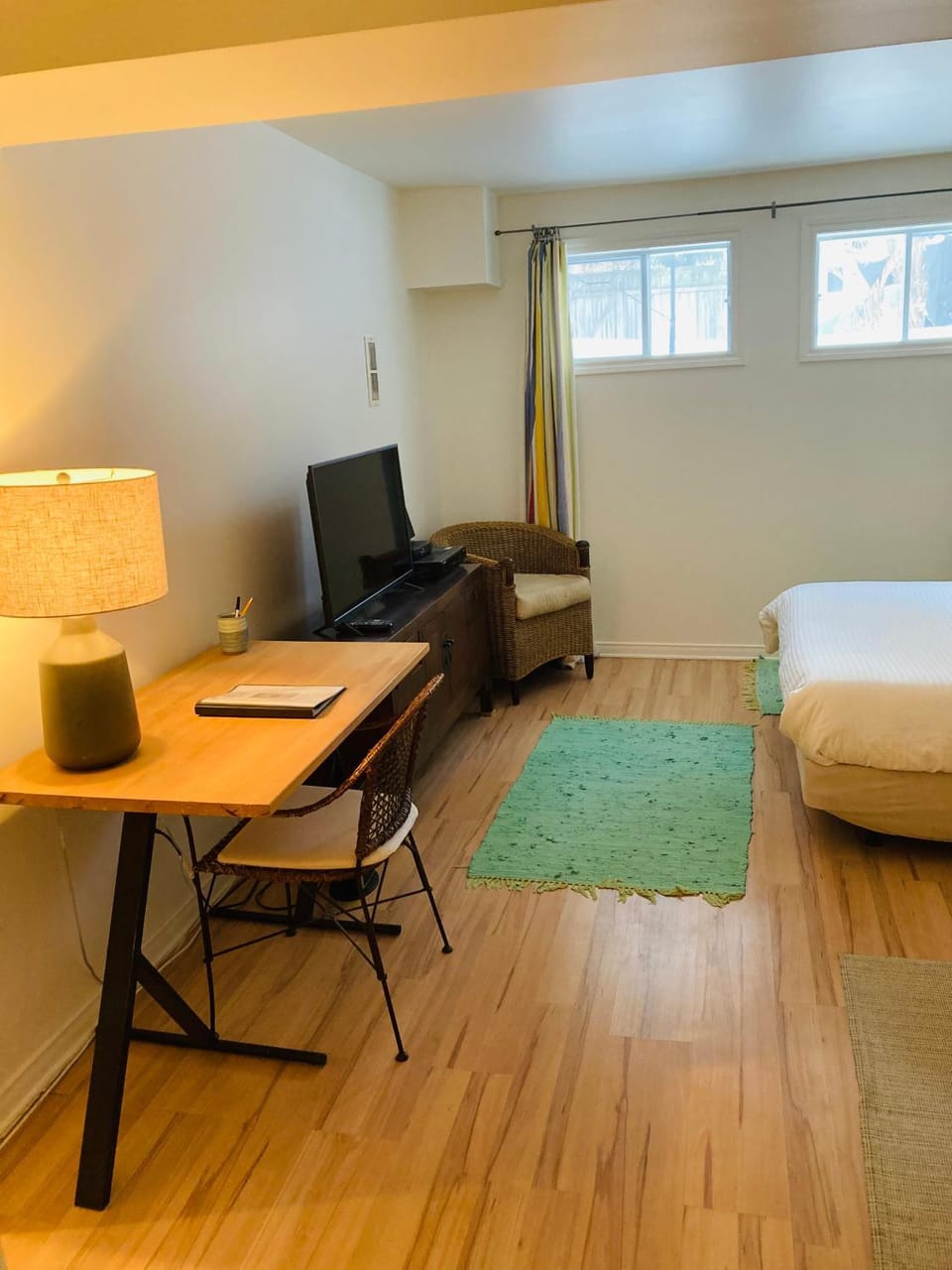 TV and multimedia, Seating area