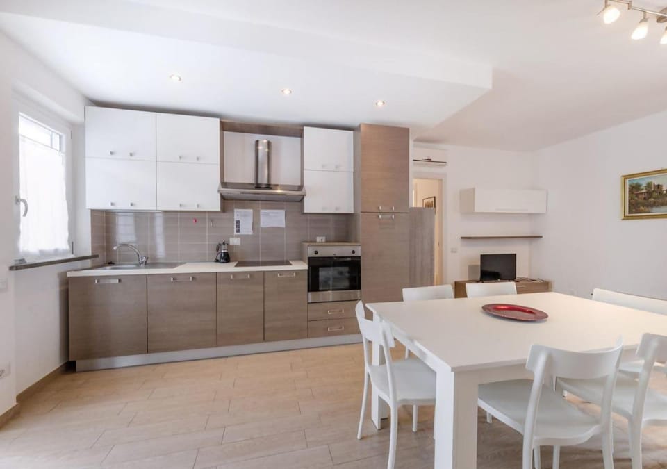 R16 - Trilocale ristrutturato a due passi dal mare Apartment in Marcelli