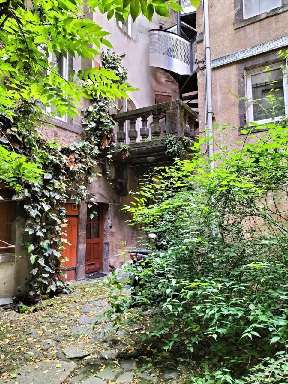 Appartement calme hypercentre Apartment in Clermont-Ferrand