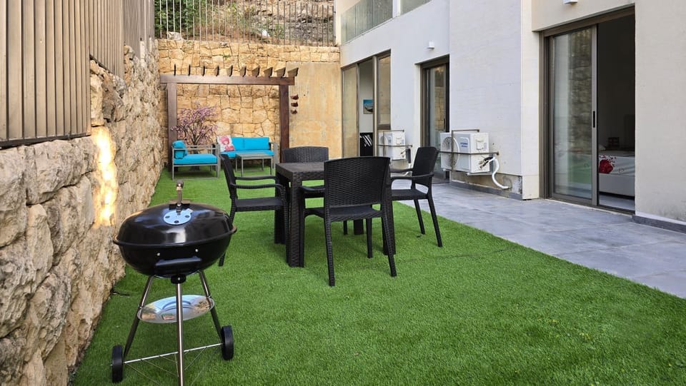 Garden, Garden