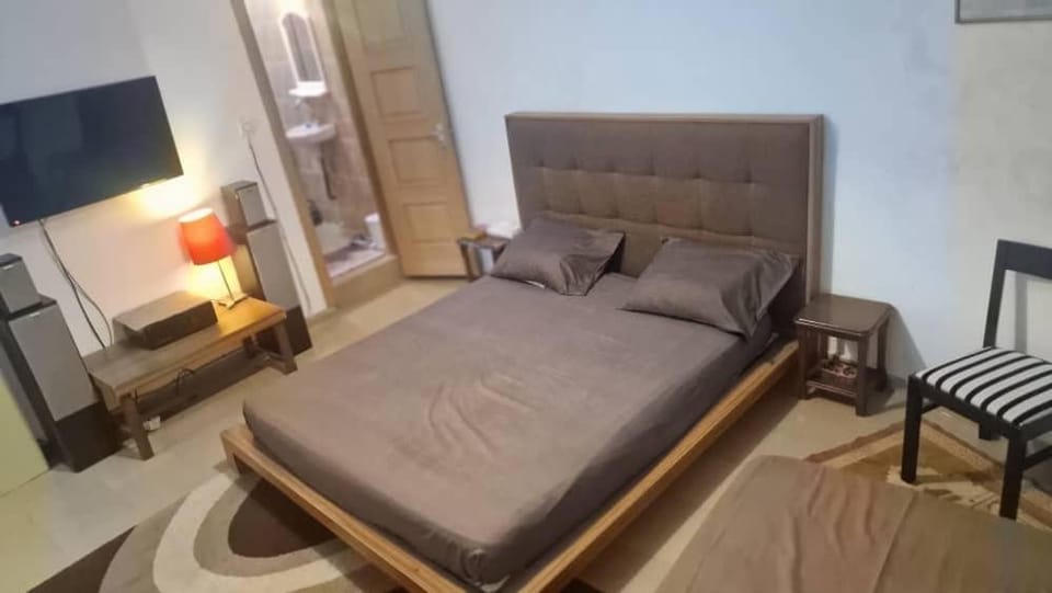 Chambre d Hôte N2 avec 2 Lits Bed and Breakfast in Dakar