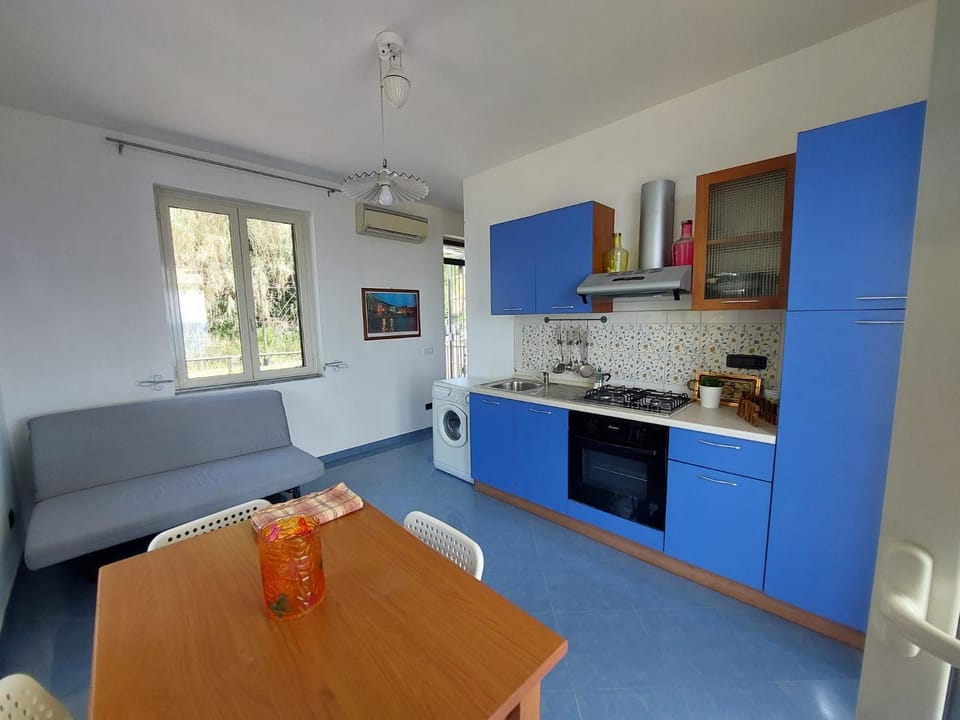 Waikiki Beach Appartamenti Vacanze Apartment in Campania