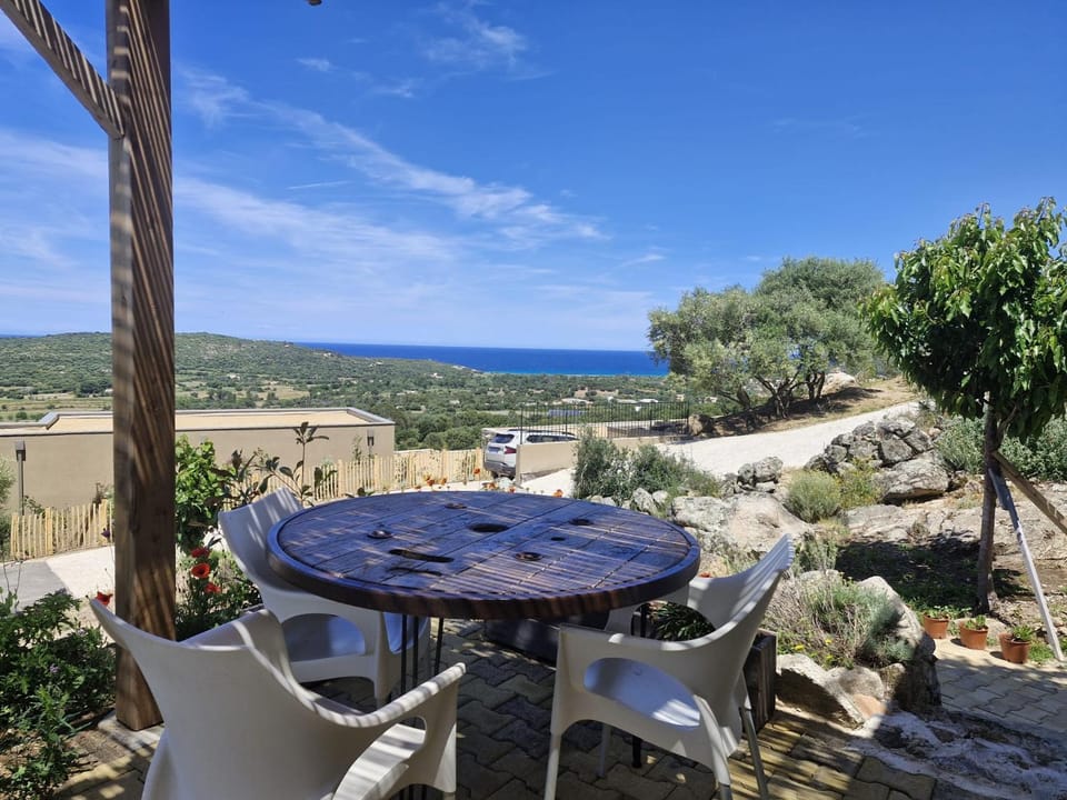 Vos vacances à 3 minutes de la mer Apartment in Belgodère