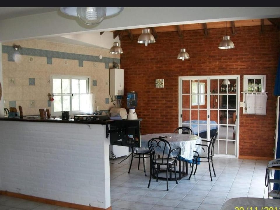 Nupalembe House in Ezeiza