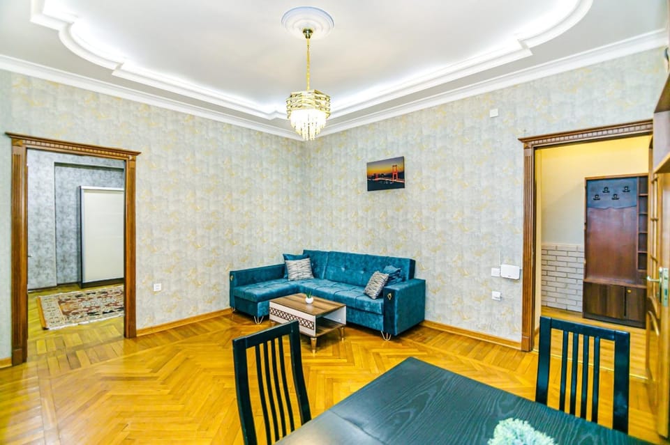 Nizami London Apartment in Baku