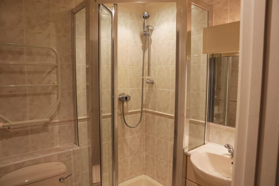 Manor Lodge Villa in Saint Columb Major