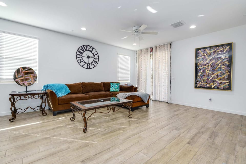 Simple Retreat Budget-Friendly and Convenient House in Estrella Village