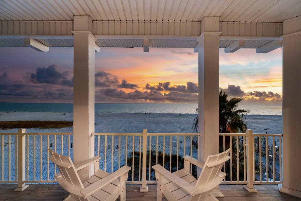 White Sugar Sands by Sun Palace Vacations House in Estero Island