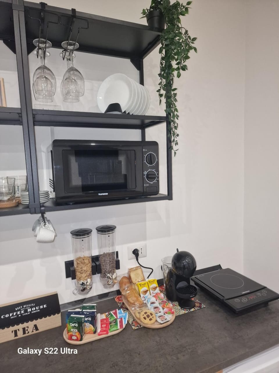 Coffee/tea facilities