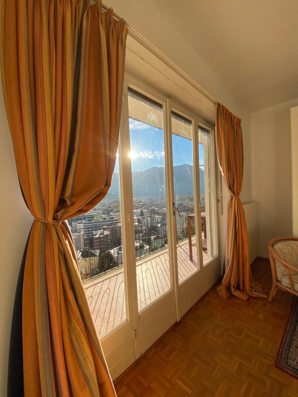 Day, Natural landscape, View (from property/room), Balcony/Terrace, Photo of the whole room, Mountain view