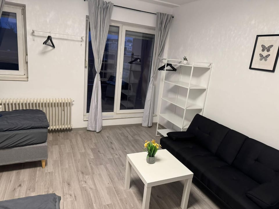 Zentrale Monteurwohnung Ferienwohnung Recklinghausen 6 Personen Apartment in Recklinghausen