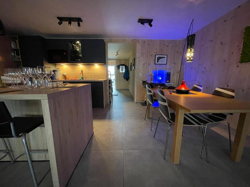 Appartement tout eco-confort proche du centre Apartment in Liège