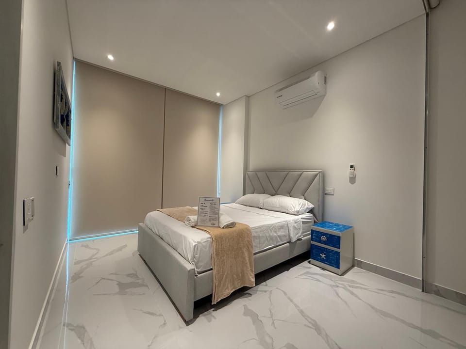 Bed, wardrobe