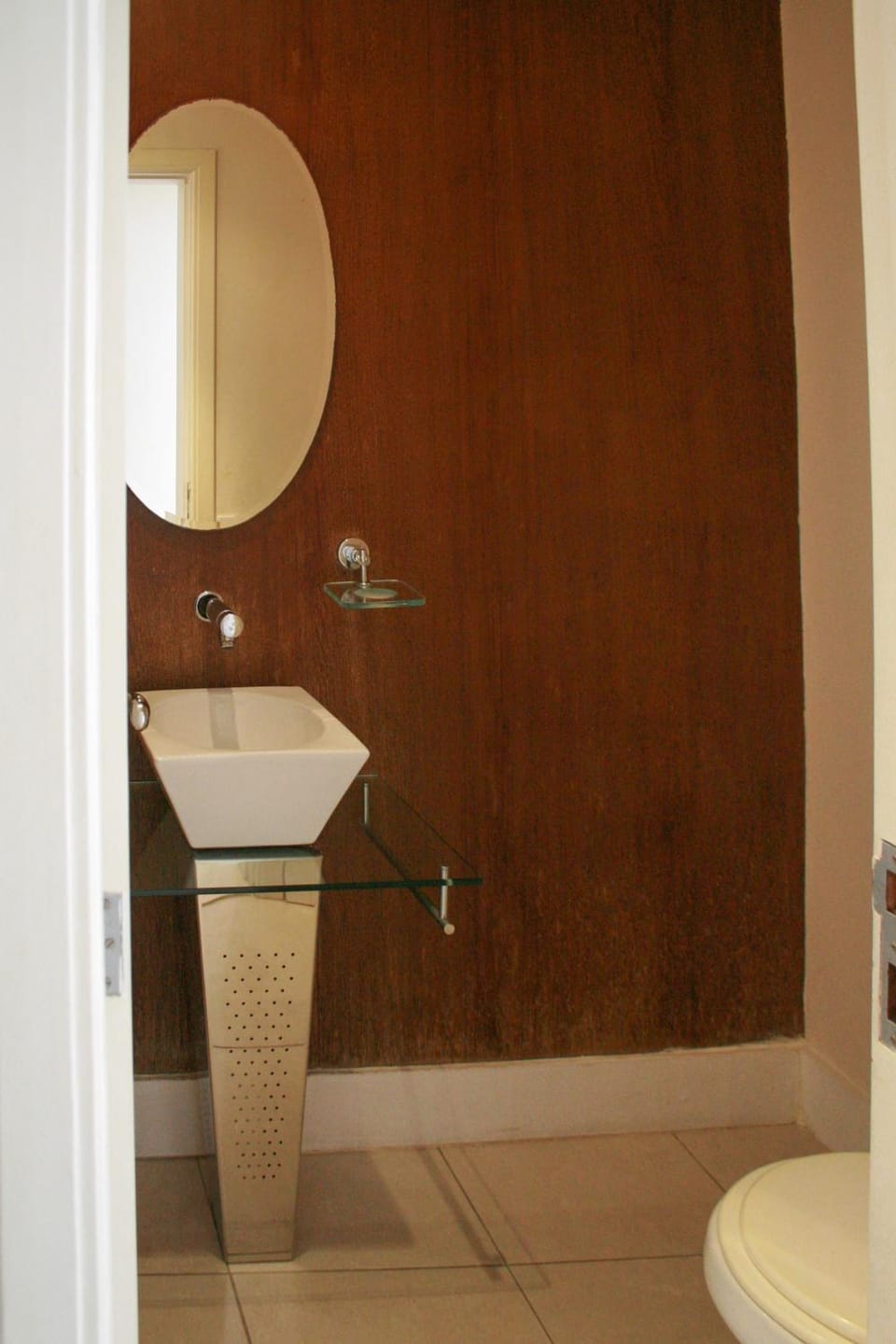 Communal lounge/ TV room, Bathroom, Fitness centre/facilities, Banquet/Function facilities, Beach, Communal kitchen