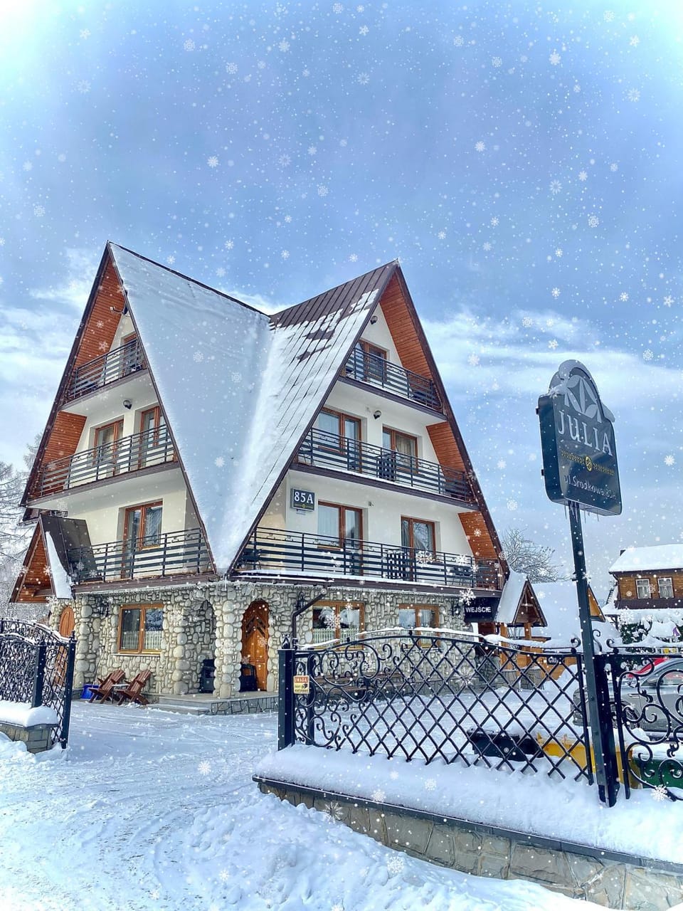 Property building, Winter