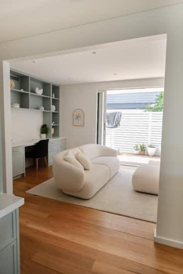 Bundeena's best-10br-Pool-Beach House in Sydney