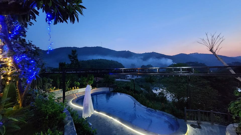 Night, Natural landscape, Garden view, Lake view, Mountain view, Pool view, River view, Swimming pool, Swimming pool